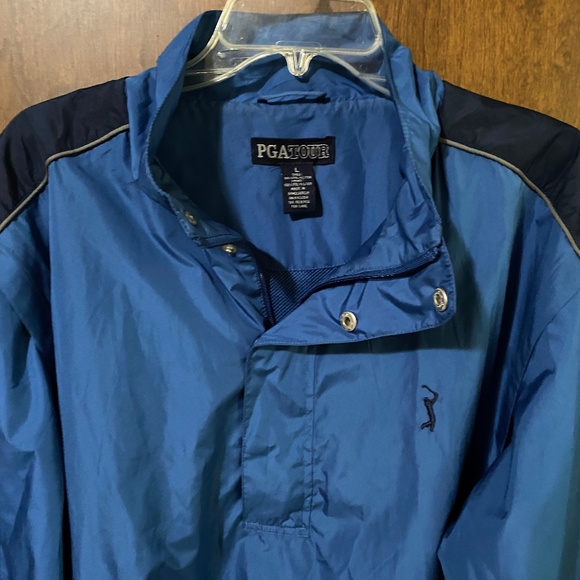 ProTour Lightweight 3/4 V  Rain Jacket - Picture 3 of 6